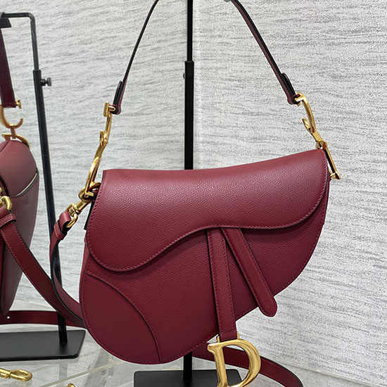 Borsa A Bisaccia Dior In Pelle Di Vitello Granulata Con Tracolla Rossa M0455