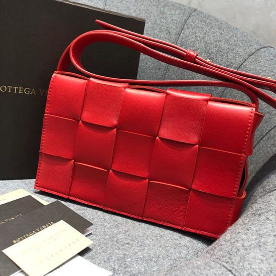 Borsa A Cassetta Bottega Veneta In Maxi Intreccio Rosso 578004