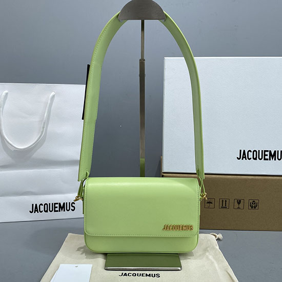 Borsa A Tracolla Jacquemus Le Carinu Con Placca Logo Verde J2038