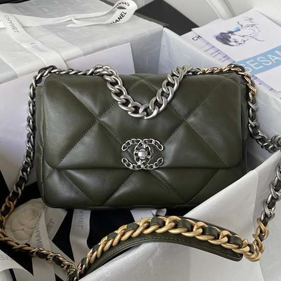 Borsa Chanel 19 Con Patta In Pelle Di Agnello Kaki As1160