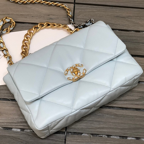 Borsa Chanel 19 In Pelle Di Agnello Con Patta Grande Azzurro As1161