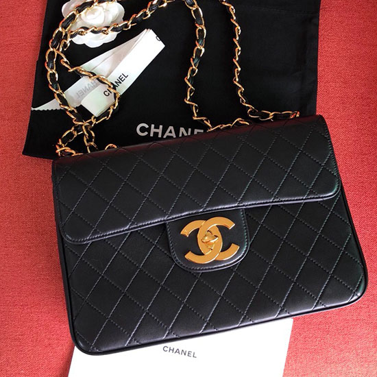 Borsa Chanel Con Patta In Pelle Di Agnello Nera A0881