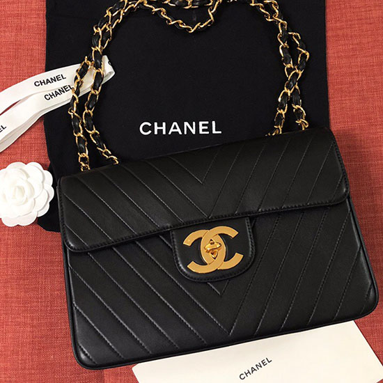 Borsa Chanel Con Patta In Pelle Di Agnello Nera A0882