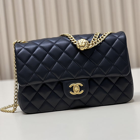 Borsa Chanel Con Patta In Pelle Di Agnello Nera As4064