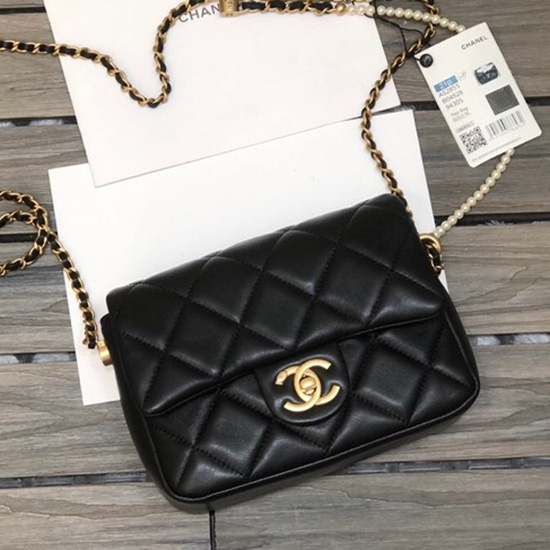 Borsa Chanel Mini Con Patta In Pelle Di Agnello Nera As2855