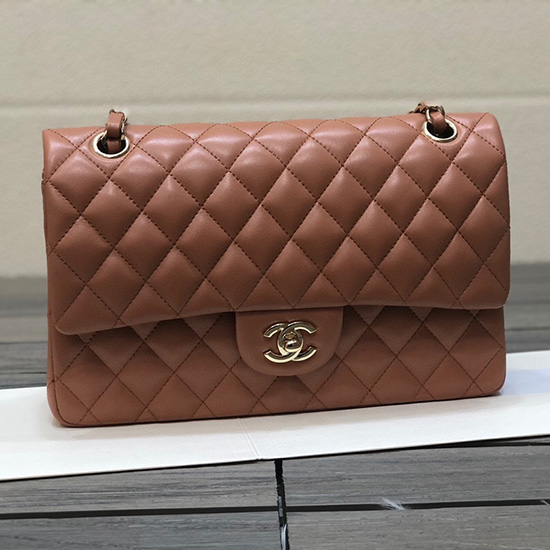 Borsa Classica Chanel Con Patta Media In Pelle Di Agnello Cammello Cf1112