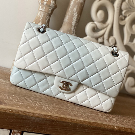 Borsa Classica Chanel In Pelle Di Agnello Con Patta Media Blu Cf1112