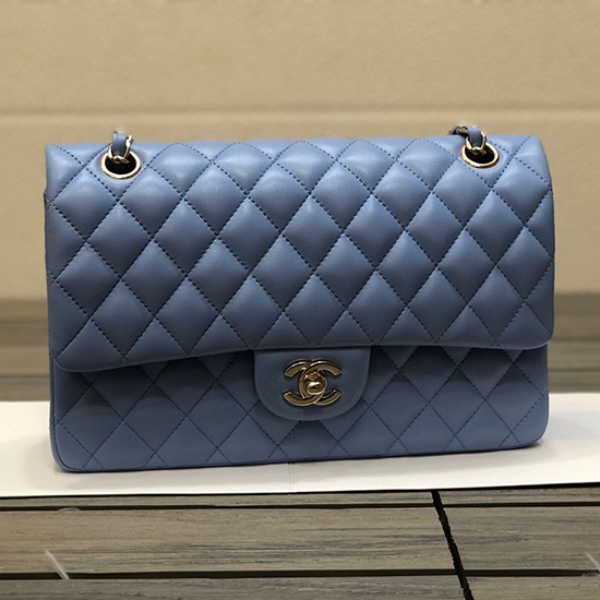 Borsa Classica Chanel In Pelle Di Agnello Con Patta Media Blu Cf1112