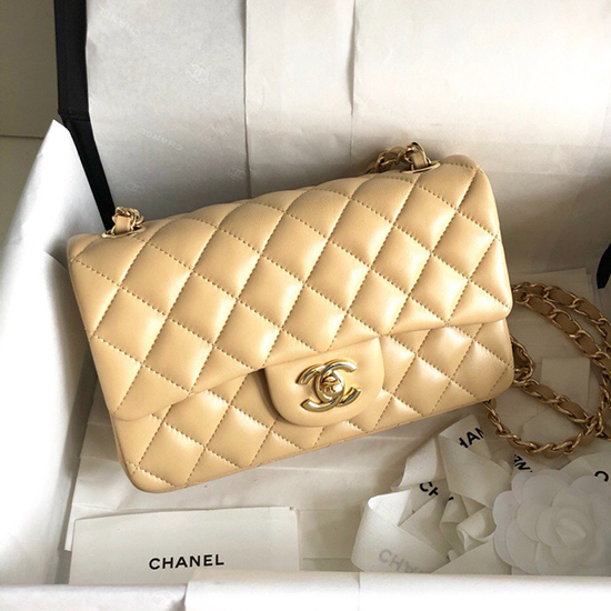 Borsa Classica Chanel In Pelle Di Agnello Piccola Con Patta Beige Cf1116