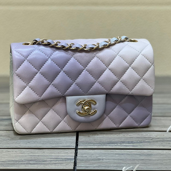 Borsa Classica Chanel In Pelle Di Agnello Piccola Con Patta Blu Cf1116