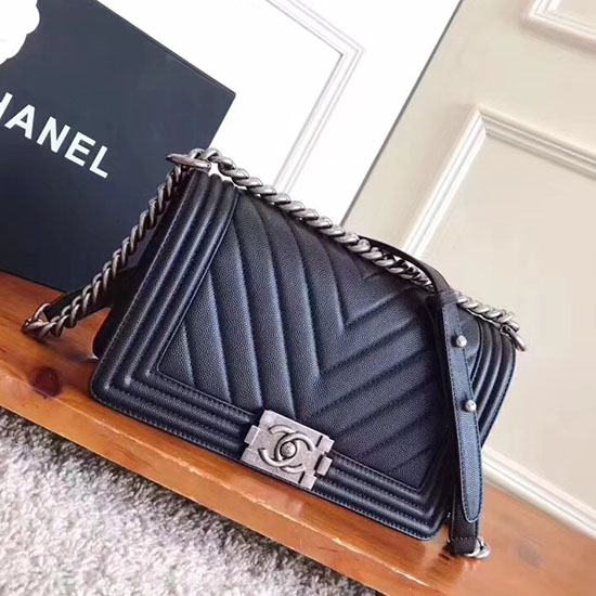 Borsa Da Ragazzo Media Chanel In Pelle Di Vitello Granulata Chevron Nera A92058