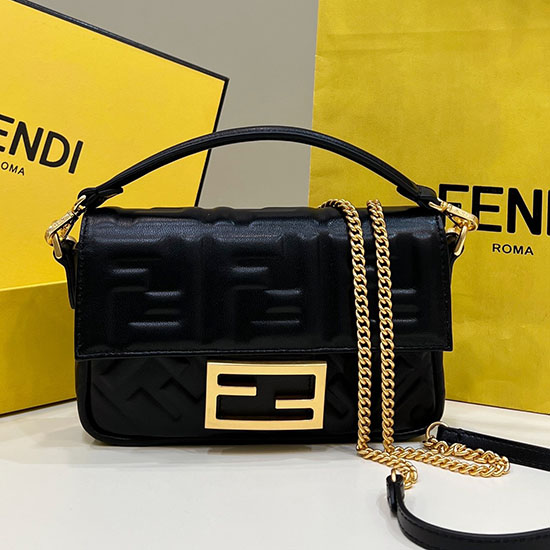 Borsa Fendi Baguette Mini In Pelle Nera F0191s