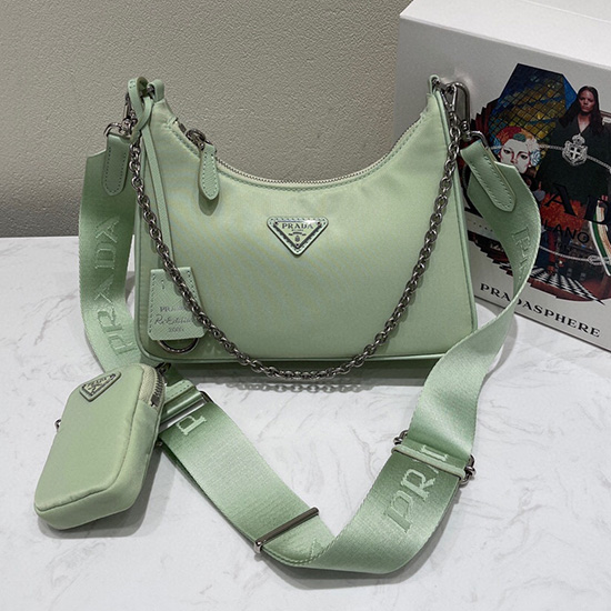 Borsa Hobo Prada In Nylon Verde Chiaro 1bh204