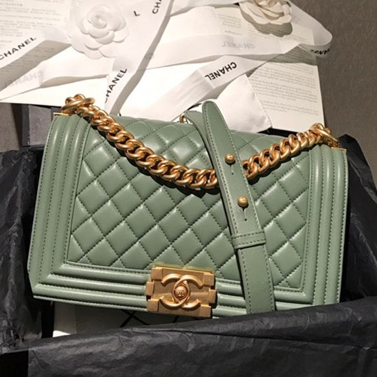 Borsa Media Chanel In Pelle Di Agnello Da Ragazzo Verde A67086