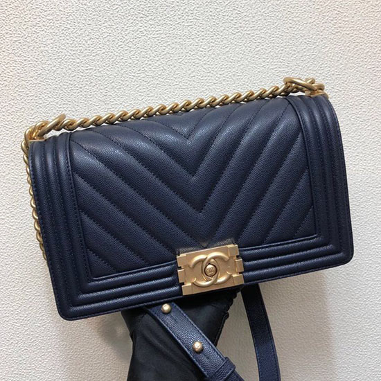 Borsa Media Chanel In Pelle Di Vitello A Grana Chevron Blu A67086