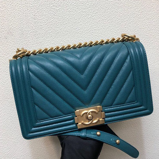 Borsa Media Chanel In Pelle Di Vitello A Grana Chevron Verde A67086