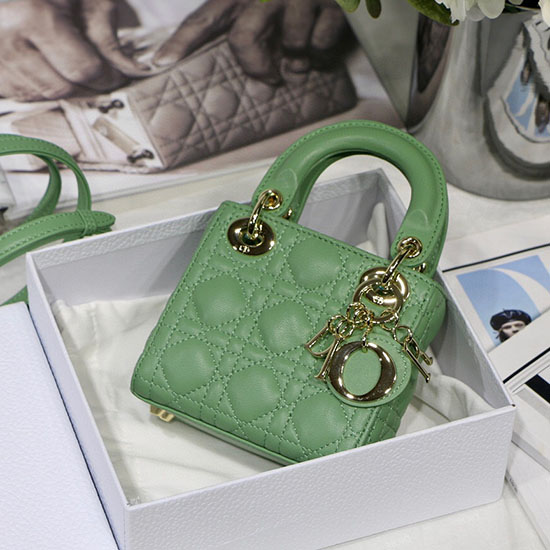 Borsa Mini Lady Dior In Pelle Di Agnello Verde Dm6007