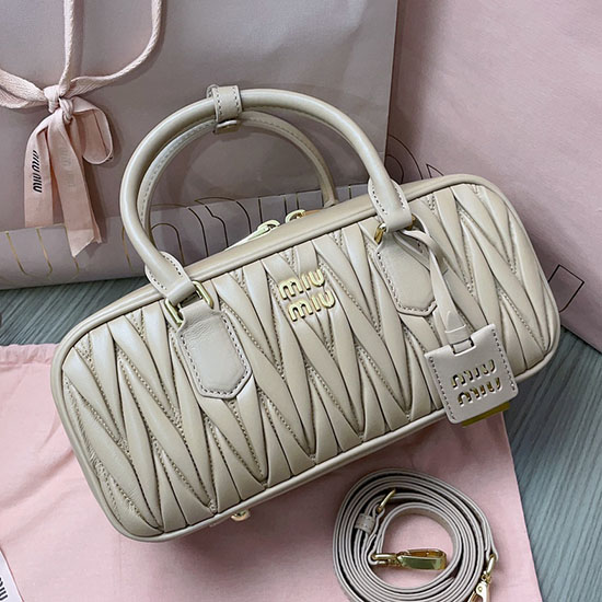 Borsa Miu Miu Arcadie Matelasse In Nappa Beige 5bb148