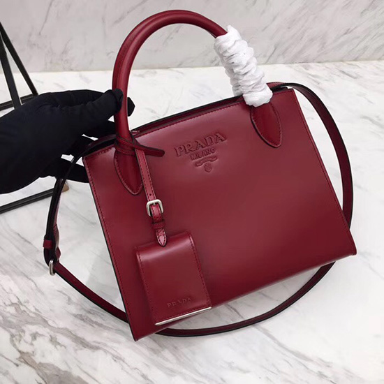 Borsa Prada In Pelle Di Vitello Monocromatica Rossa 1ba156