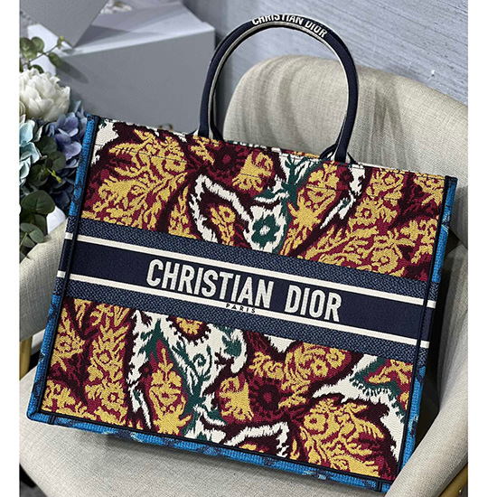 Borsa Tote Libro In Tela Ricamata Dior M1286614