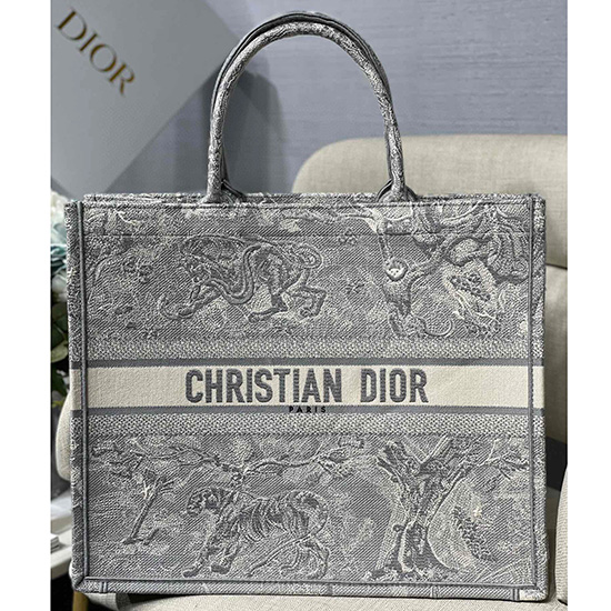 Borsa Tote Libro In Tela Ricamata Dior M128665