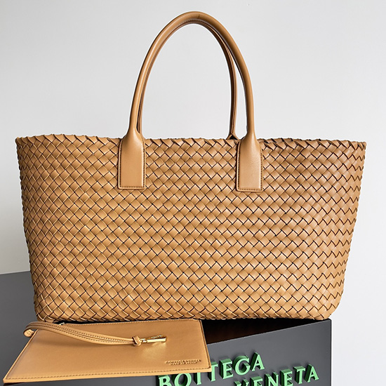 Bottega Veneta Grande Cabat Caramel B608811