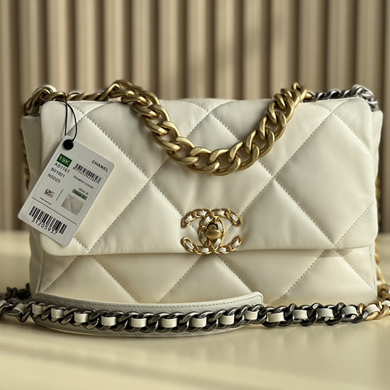 Chanel 19 Borsa Con Patta Grande In Pelle Di Agnello Bianco Sporco Oro As1161