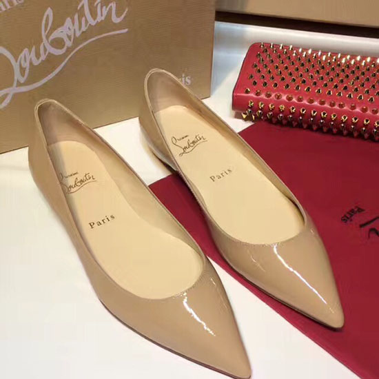 Christian Louboutin Pelle Verniciata A Punta Piatta Beige Cl003