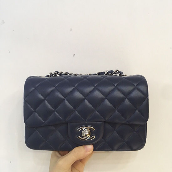 Classica Borsa Chanel Piccola Con Patta In Pelle Di Agnello Blu Con Hardware Argento Cf1116