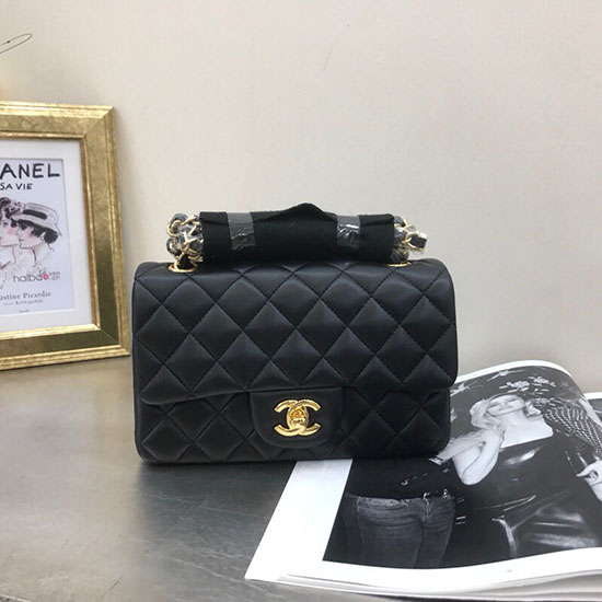 Classica Borsa Chanel Piccola Con Patta In Pelle Di Agnello Nera Con Hardware Dorato Cf1116