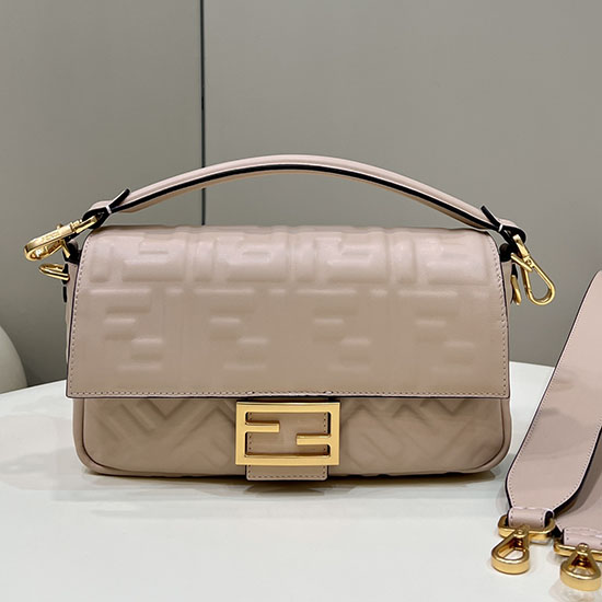 Fendi Baguette Borsa Media In Pelle Beige F0135