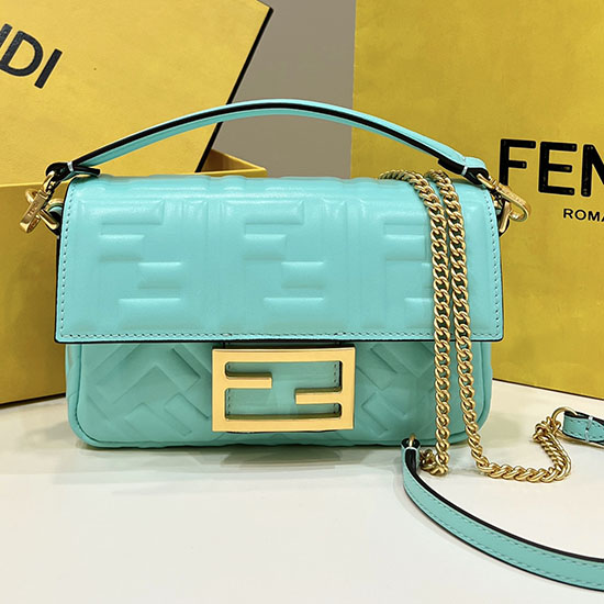 Fendi Baguette Mini Borsa In Pelle Verde Chiaro F0191s