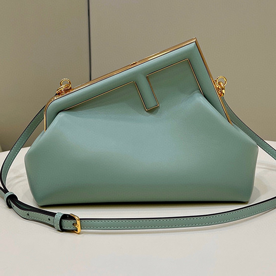 Fendi First Borsa Piccola In Pelle Verde Chiaro F80018