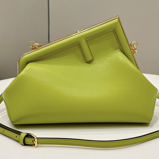 Fendi First Borsa Piccola In Pelle Verde F80018