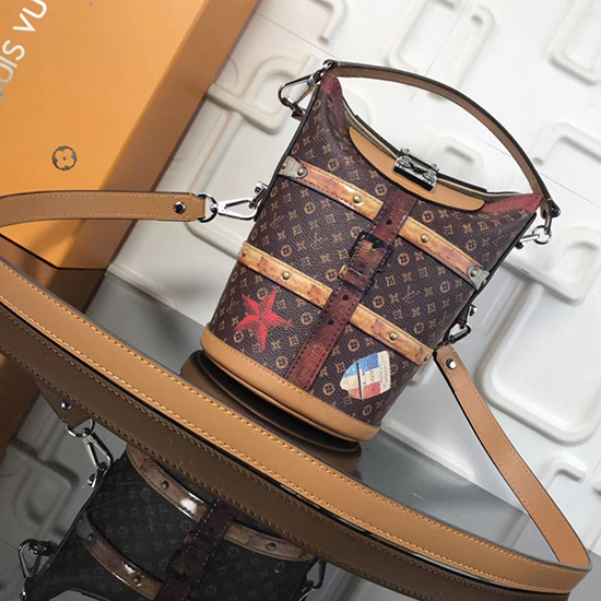 Louis Vuitton Borsone In Tela Monogram Trasformata M52276