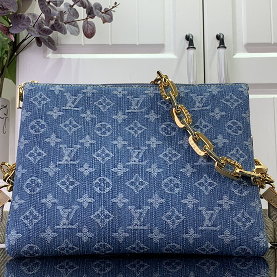 Louis Vuitton Coussin Pm M24564