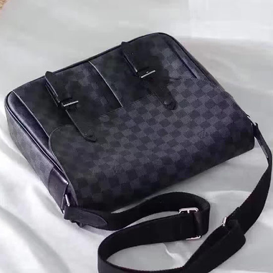 Louis Vuitton Damier Tela Grafite Christopher Messenger N41500