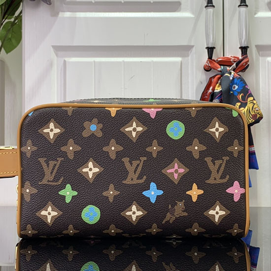 Louis Vuitton Locker Dopp Kit Marrone M47069