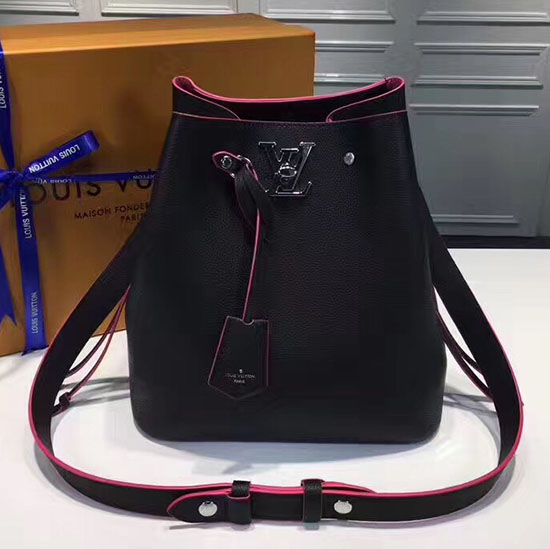 Louis Vuitton Lockme Secchiello In Morbida Pelle Di Vitello Noir M54677