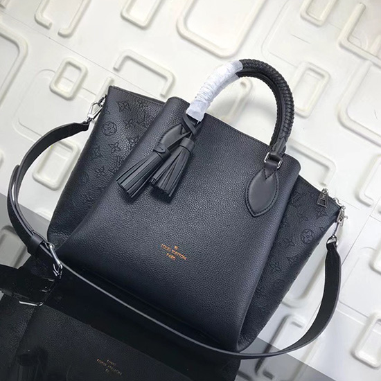 Louis Vuitton Mahina Pelle Haumea Noir M55031