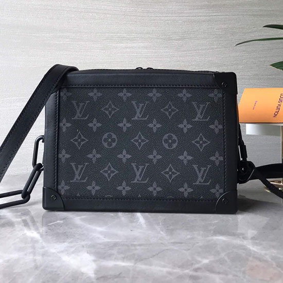 Louis Vuitton Monogram Eclipse Baule Morbido M44478