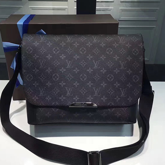 Louis Vuitton Monogramma Eclipse Tela Messenger Mm Explorer M40539