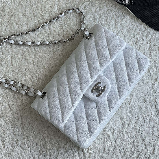 Piccola Borsa Classica Chanel Con Patta In Pelle Di Vitello Martellata Bianca A01117