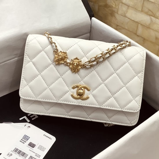 Portafoglio Chanel Con Catena In Pelle Di Agnello Bianco Ap3424