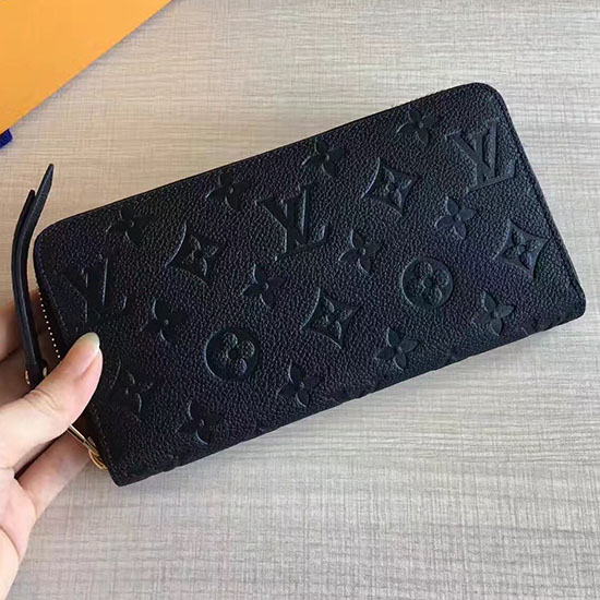 Portafoglio Louis Vuitton Con Stampa Monogramma Zippy Nero M60549