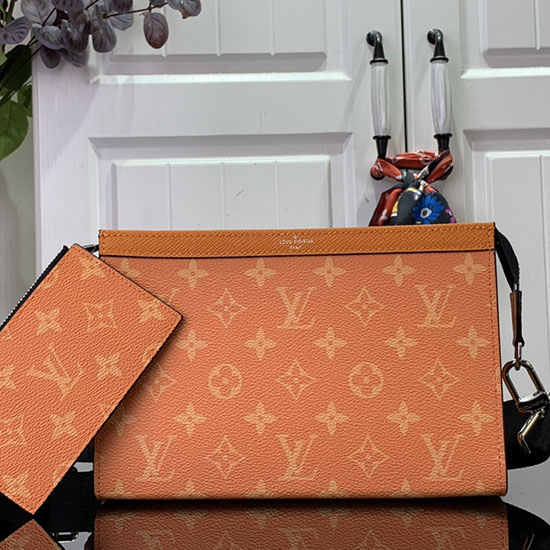 Portafoglio Louis Vuitton Gaston Indossabile Arancione M83099