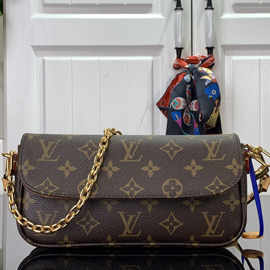 Portafoglio Louis Vuitton Ivy Con Catena Borsa M81911