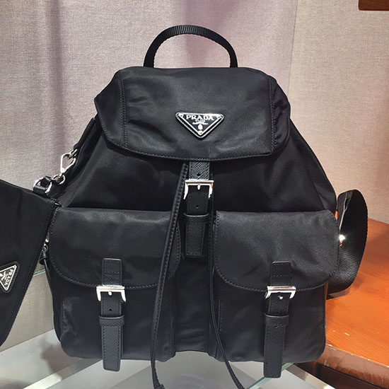 Prada Zaino Medio In Re-nylon Con Custodia Nero 1bz811