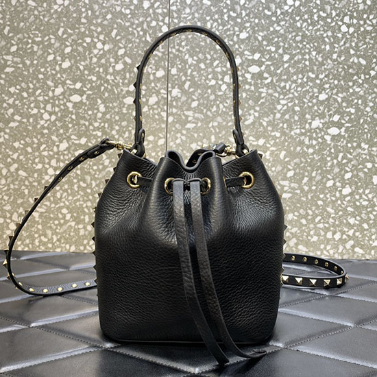 Valentino Garavani Borsa A Secchiello Rockstud Nera V0319