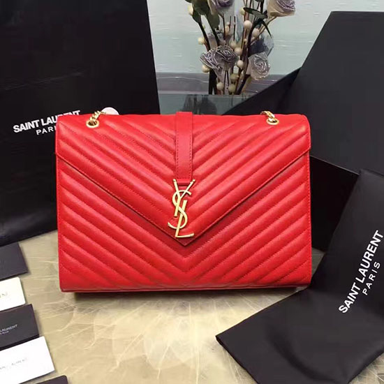 حقيبة كتف كلاسيكية كبيرة الحجم من Saint Laurent باللون الأحمر المحبب 396910